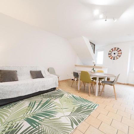 Ravissant Triplex Et Duplex Au Centre De Pont St Esprit Leilighet Eksteriør bilde