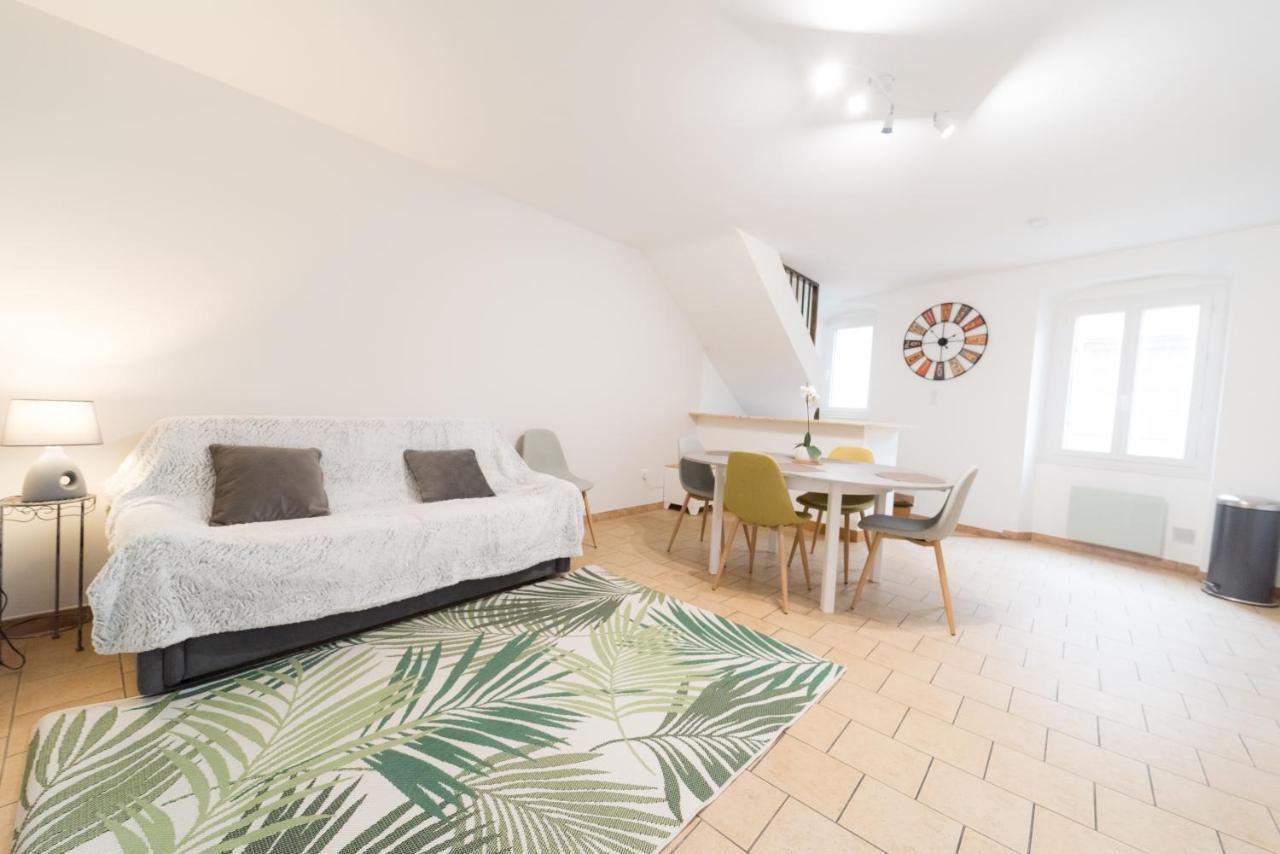 Ravissant Triplex Et Duplex Au Centre De Pont St Esprit Leilighet Eksteriør bilde