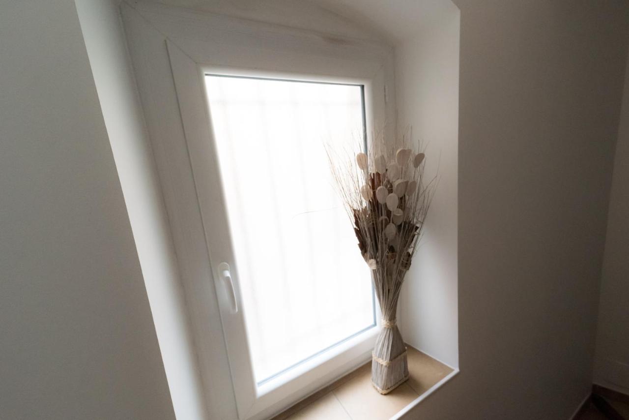 Ravissant Triplex Et Duplex Au Centre De Pont St Esprit Leilighet Eksteriør bilde